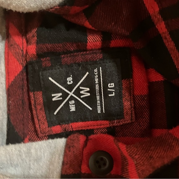 Northwestern MGG hooded red plaid - Picture 2 of 2